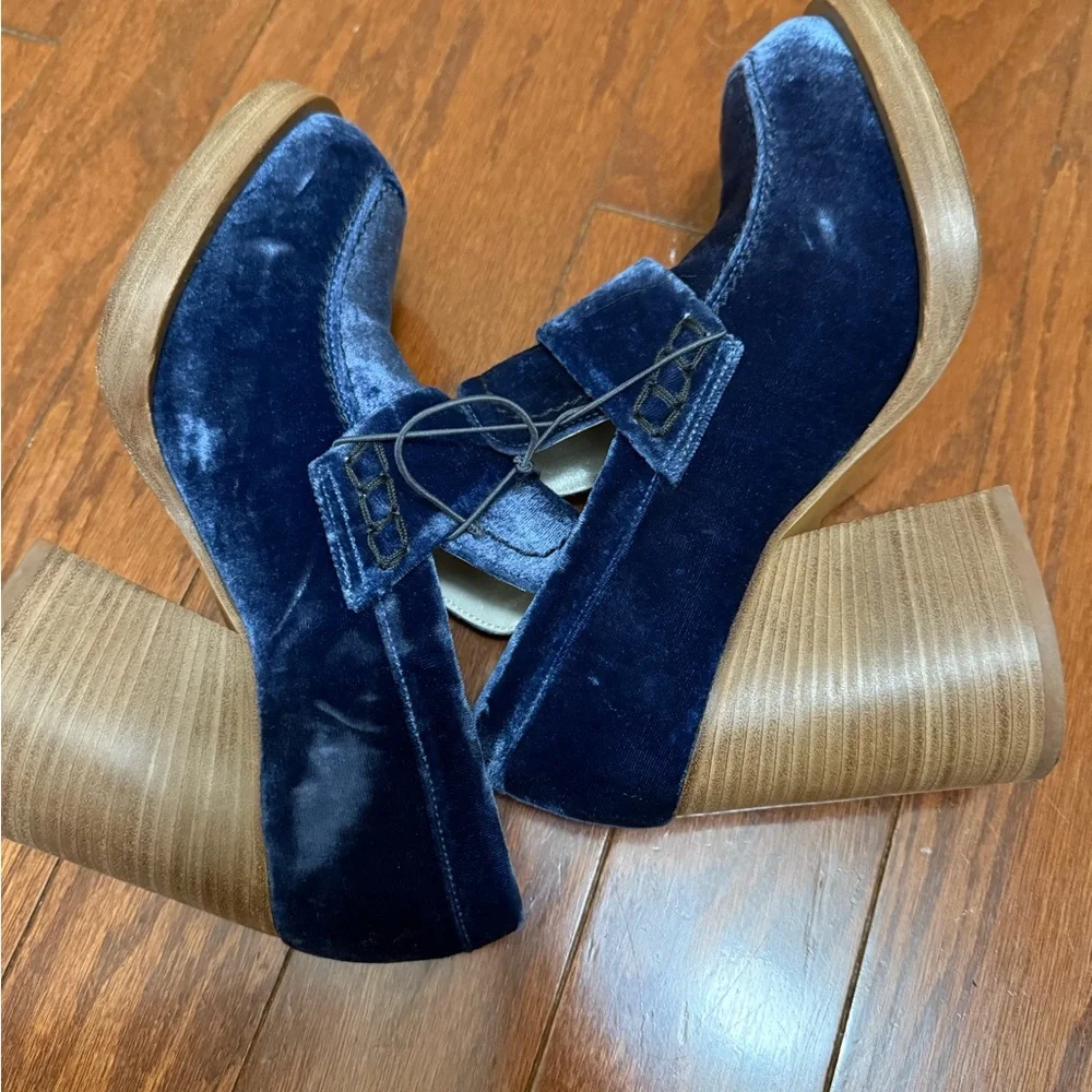 Marni Blue Velvet Platform Loafers Block Heel Square Toe Made in Italy Size 37.5